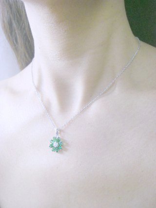 �L���[�r�b�N�W���R�j�A�E�A�N�Z�T���[�@�_���A�E�y���_���g