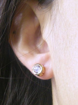 �A�N�Z�T���[�@�s�A�X