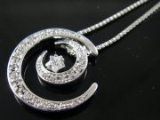 CZ�@�L���[�r�b�N�W���R�j�A�̃y���_���g�@�����`�[�t