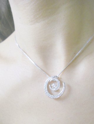 �����`�[�t�@�y���_���g