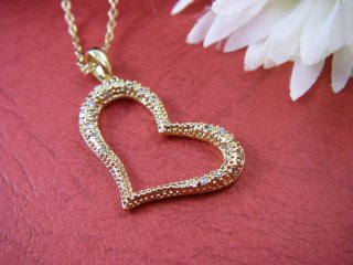 �L���[�r�b�N�W���R�j�A�@�n�[�g�@�y���_���g