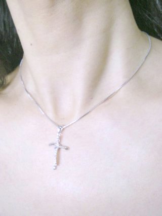 �L���[�r�b�N�W���R�j�A�̃y���_���g�@�N���X���`�[�t