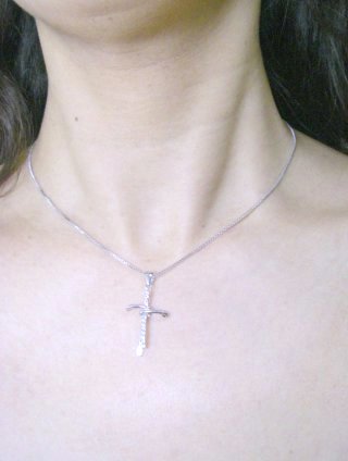 �L���[�r�b�N�W���R�j�A�̃y���_���g�@�N���X���`�[�t