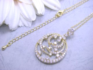 �L���[�r�b�N�W���R�j�A�E�A�N�Z�T���[�@�y���_���g