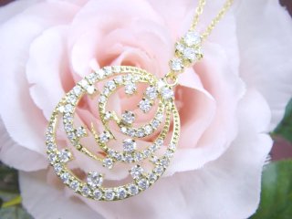 �L���[�r�b�N�W���R�j�A�E�A�N�Z�T���[�@�y���_���g