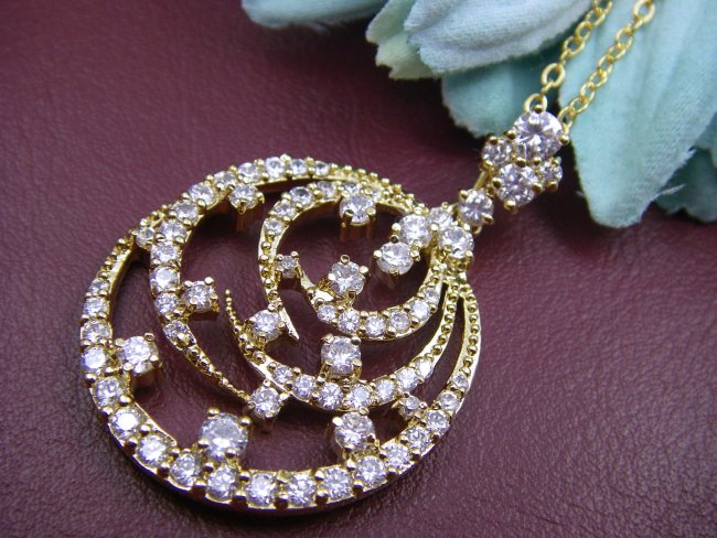 �L���[�r�b�N�W���R�j�A�E�A�N�Z�T���[�@�y���_���g