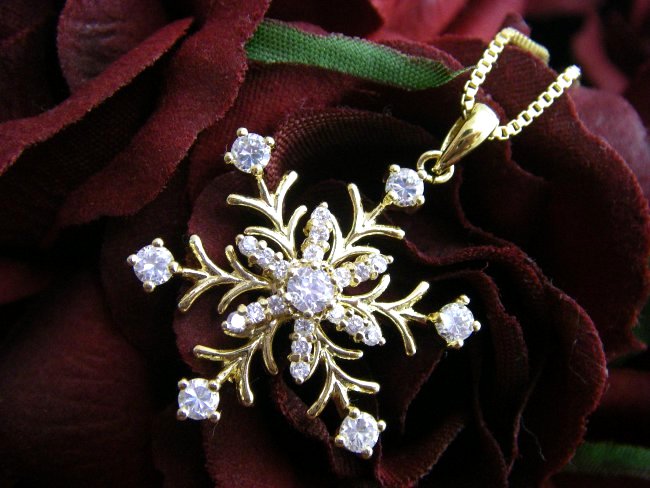 �L���[�r�b�N�W���R�j�A�E�A�N�Z�T���[�@�y���_���g