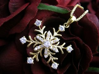 ��̌����E�y���_���g