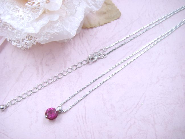 ���r�[�i�����΁j�L���[�r�b�N�W���R�j�A�̃y���_���g