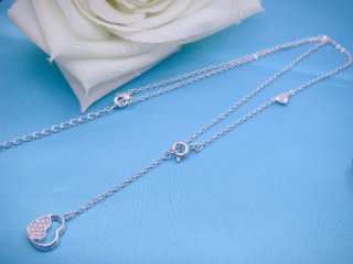 �}�C�N���p���F�Z�b�e�B���O�@�y���_���g�E�l�b�N���X�@�n�[�g���`�[�t