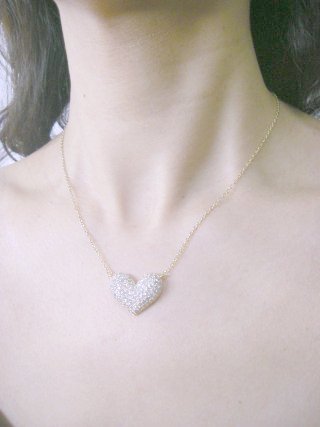 �n�[�g�E�p���F�@�y���_���g�E�l�b�N���X�@�L���[�r�b�N�W���R�j�A�E�A�N�Z�T���[ �S�[���h