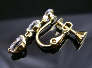 CZ�@�L���[�r�b�N�W���R�j�A�@�C�������O�@�O�A�@�g���I�W�[