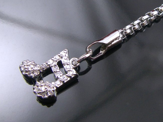 �L���[�r�b�N�W���R�j�A�̌g�уX�g���b�v�@����