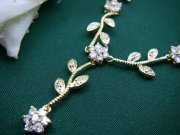 �L���[�r�b�N�W���R�j�A�̃l�b�N���X