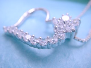 �L���[�r�b�N�W���R�j�A�@�n�[�g�@�y���_���g