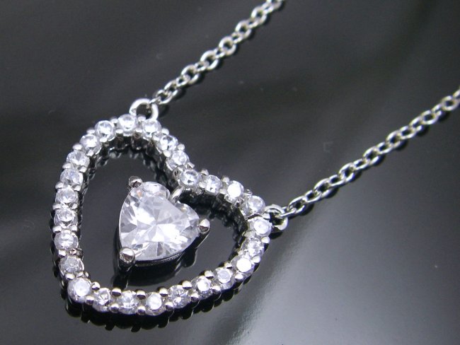 �L���[�r�b�N�W���R�j�A�@�n�[�g�@�y���_���g