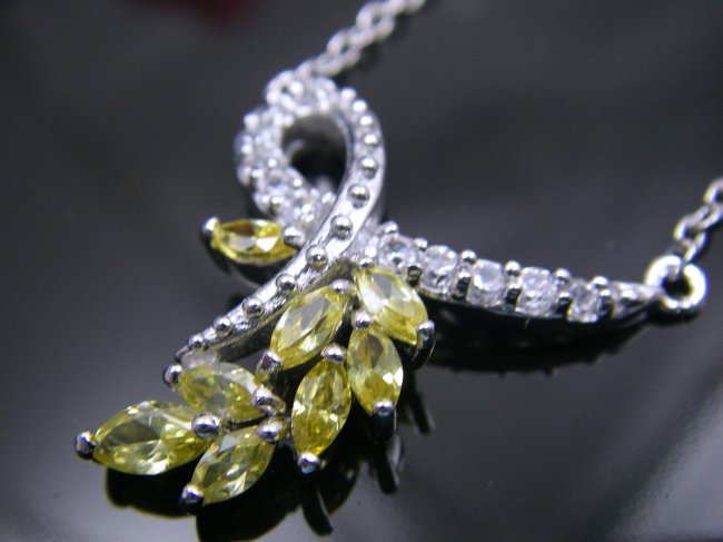 �L���[�r�b�N�W���R�j�A�@�y���_���g