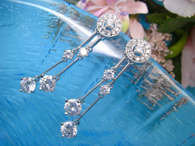 CZ�A�N�Z�T���[�@�s�A�X