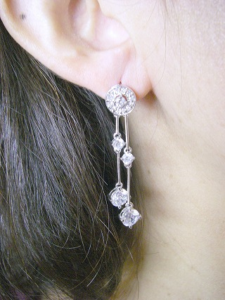 CZ�A�N�Z�T���[�@�s�A�X