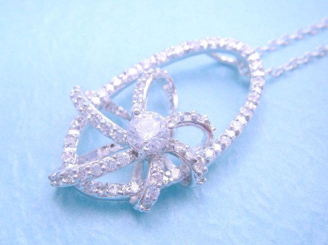 �L���[�r�b�N�W���R�j�A�E�A�N�Z�T���[�@�y���_���g