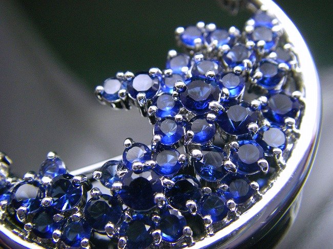 ���@�u���[�`�@�A�N�Z�T���[