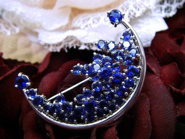 ���@�u���[�`�@�A�N�Z�T���[