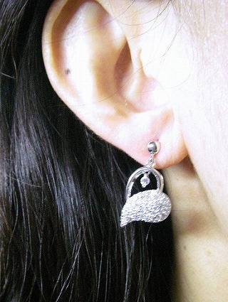 CZ�@�L���[�r�b�N�W���R�j�A�@�s�A�X