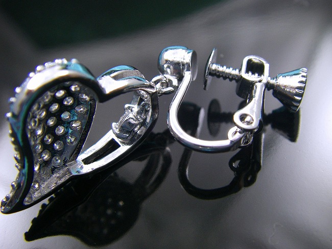 CZ�@�L���[�r�b�N�W���R�j�A�@�C�������O�@�n�[�g�p���F