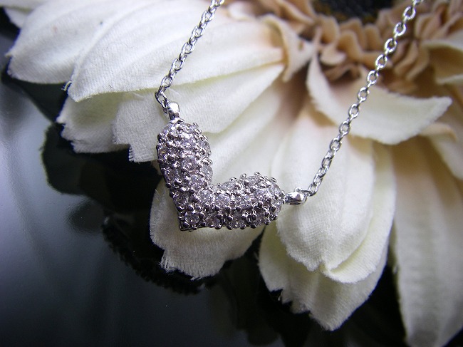 CZ�@�L���[�r�b�N�W���R�j�A�@�y���_���g�@�n�[�g�@�p���F