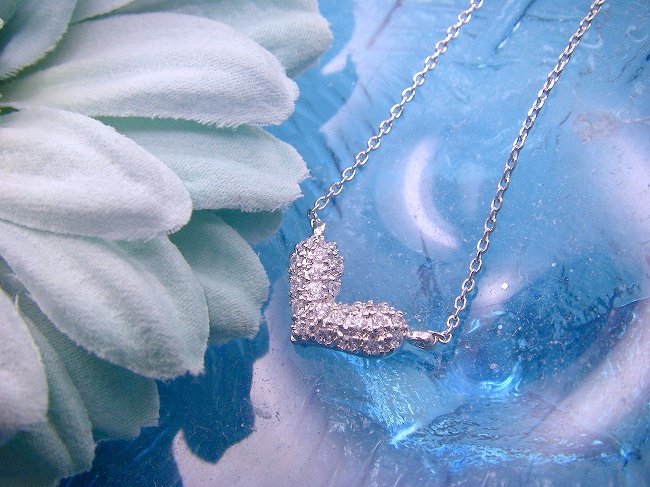 CZ�@�L���[�r�b�N�W���R�j�A�@�y���_���g�@�n�[�g�@�p���F