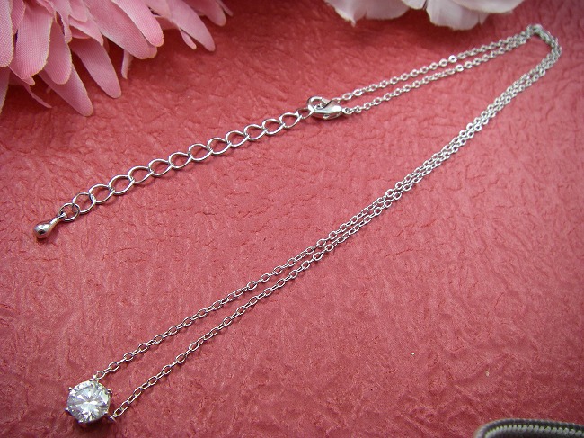 �L���[�r�b�N�W���R�j�A�̃y���_���g�@���E���h�u�����A���g�J�b�g