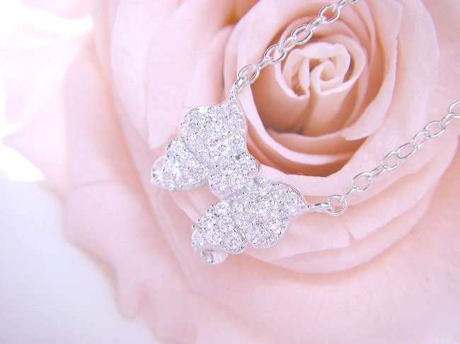 �L���[�r�b�N�W���R�j�A�̃y���_���g�@���{�����`�[�t