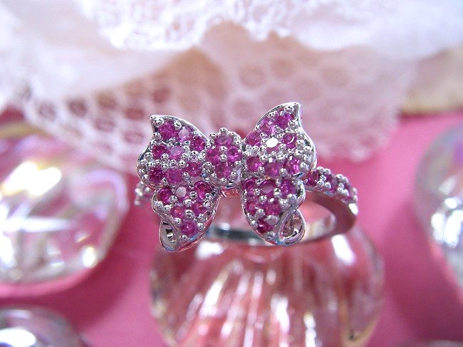 ���{�����`�[�t�@�����O�@�L���[�r�b�N�W���R�j�A�E�A�N�Z�T���[