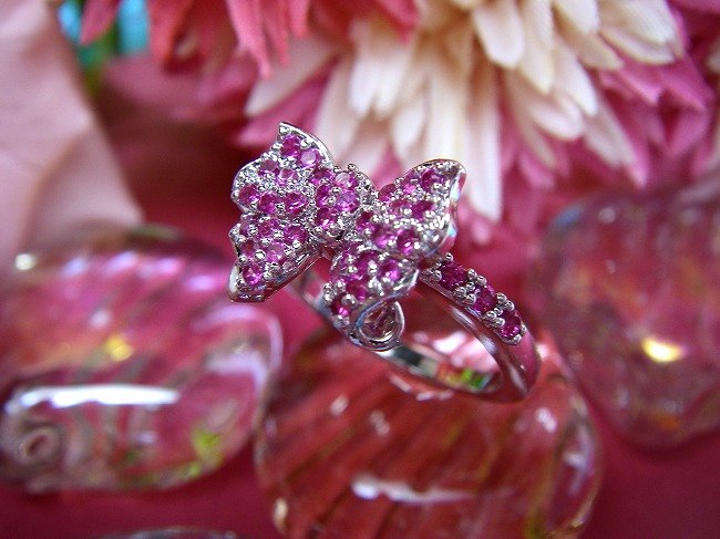 ���{�����`�[�t�@�����O�@�L���[�r�b�N�W���R�j�A�E�A�N�Z�T���[