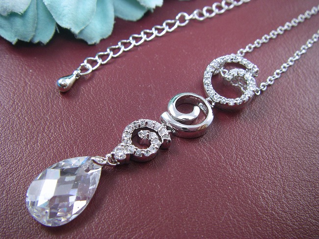 �X�p�C�����@�y���_���g�@�A�N�Z�T���[