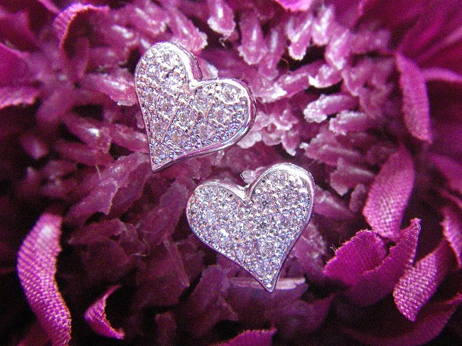 �}�C�N���p���F�@CZ�A�N�Z�T���[�@�L���[�r�b�N�W���R�j�A�@�C�������O�@�n�[�g���`�[�t