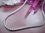 CZ�@�L���[�r�b�N�W���R�j�A�@�l�b�N���X