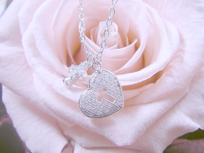 CZ�A�N�Z�T���[�@�y���_���g�@�n�[�g���N���X