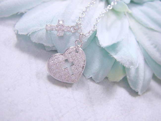 CZ�A�N�Z�T���[�@�y���_���g�@�n�[�g���N���X