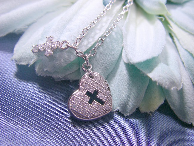 CZ�A�N�Z�T���[�@�y���_���g�@�n�[�g���N���X