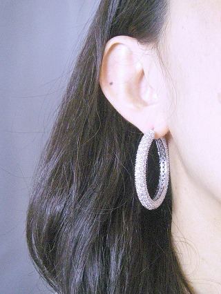 �t�[�v�s�A�X