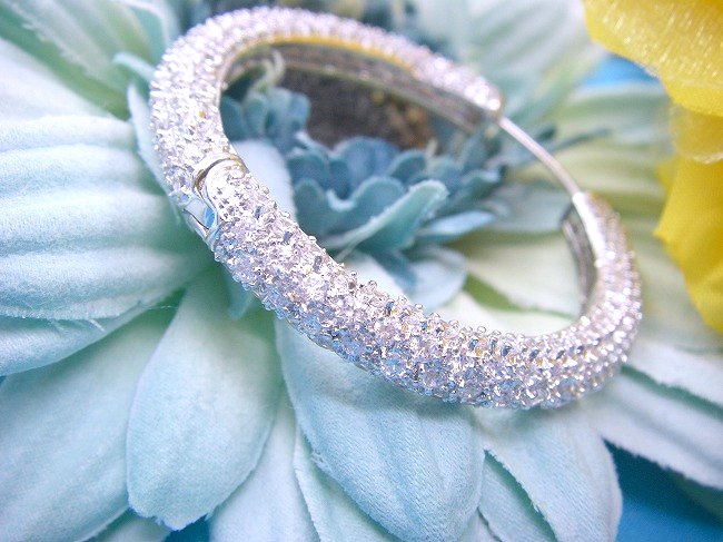 �t�[�v�s�A�X