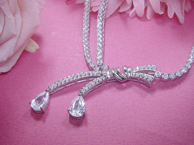 �e�j�X�l�b�N���X�@�L���[�r�b�N�W���R�j�A