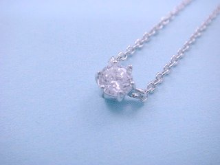 �L���[�r�b�N�W���R�j�A�̃y���_���g�@���E���h�u�����A���g�J�b�g