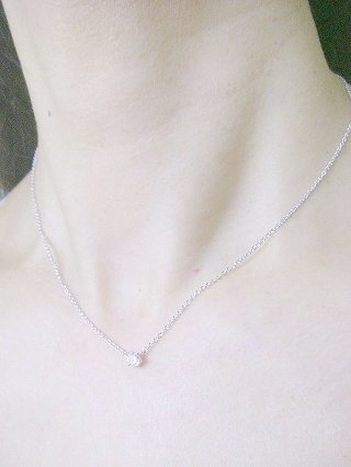 �L���[�r�b�N�W���R�j�A�̃y���_���g�@���E���h�u�����A���g�J�b�g