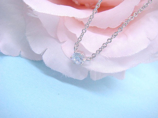 �L���[�r�b�N�W���R�j�A�̃y���_���g�@���E���h�u�����A���g�J�b�g