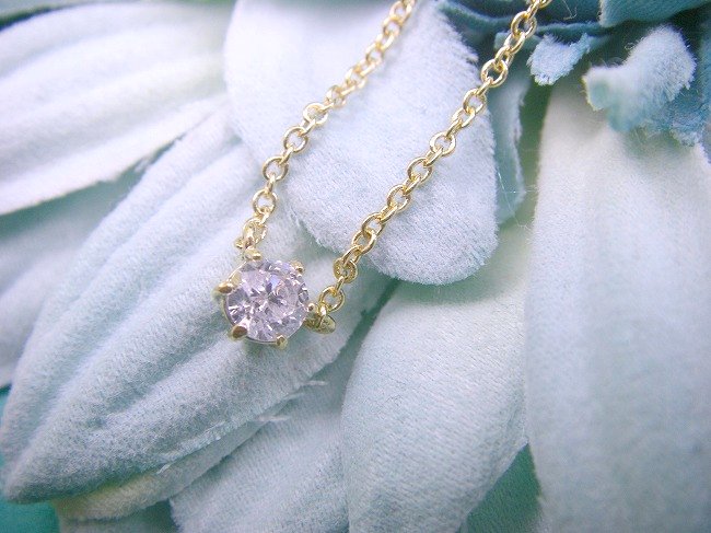 �L���[�r�b�N�W���R�j�A�̃y���_���g�@���E���h�u�����A���g�J�b�g