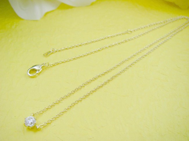 �L���[�r�b�N�W���R�j�A�̃y���_���g�@���E���h�u�����A���g�J�b�g