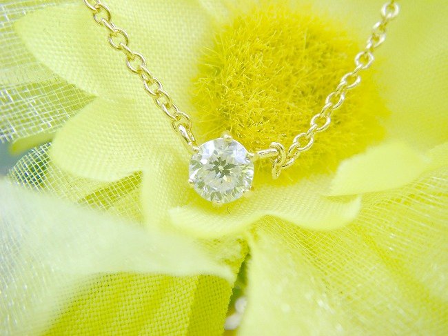 �L���[�r�b�N�W���R�j�A�̃y���_���g�@���E���h�u�����A���g�J�b�g