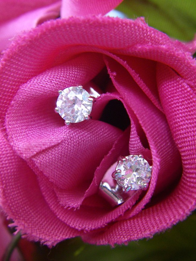 �L���[�r�b�N�W���R�j�A�E�A�N�Z�T���[�@�C�������O